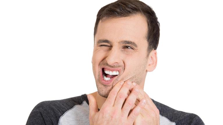 Dental Patient in Pain | Dentist Fayetteville AR | Dental Blog